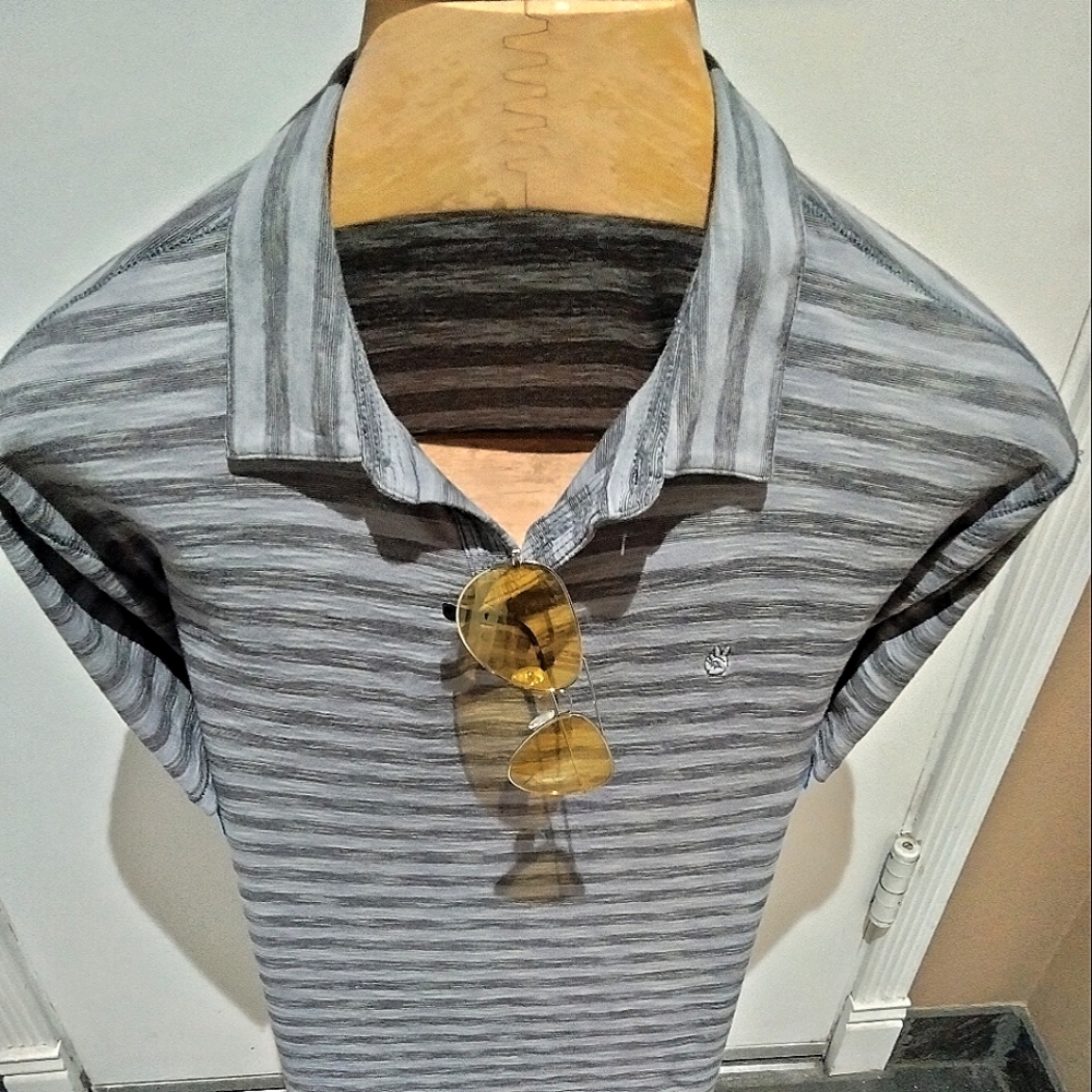 ๐๐ฅ SOLD!! John Varvatos Horizontal Stripe Grey Short Sleeve Polo - Picture 3 of 8